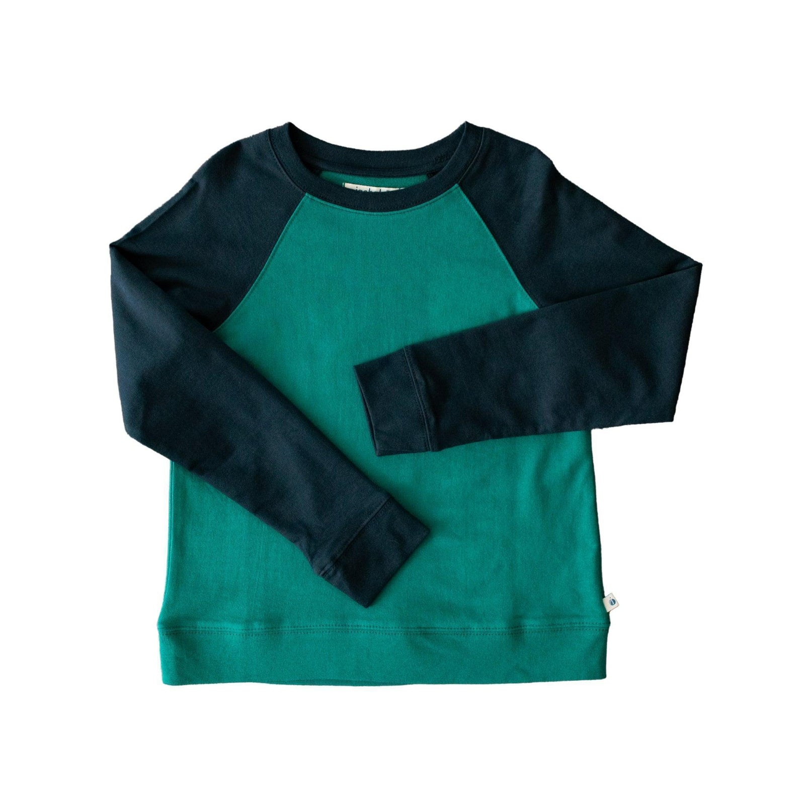 Jackalo kids raglan shirt with navy sleeves and hunter green body on white background